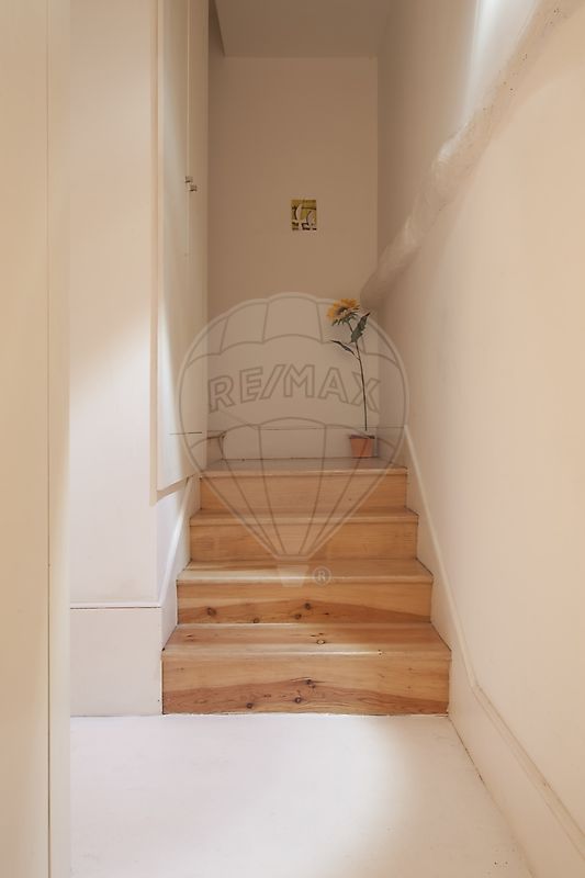 listing 121491735-53 picture-0