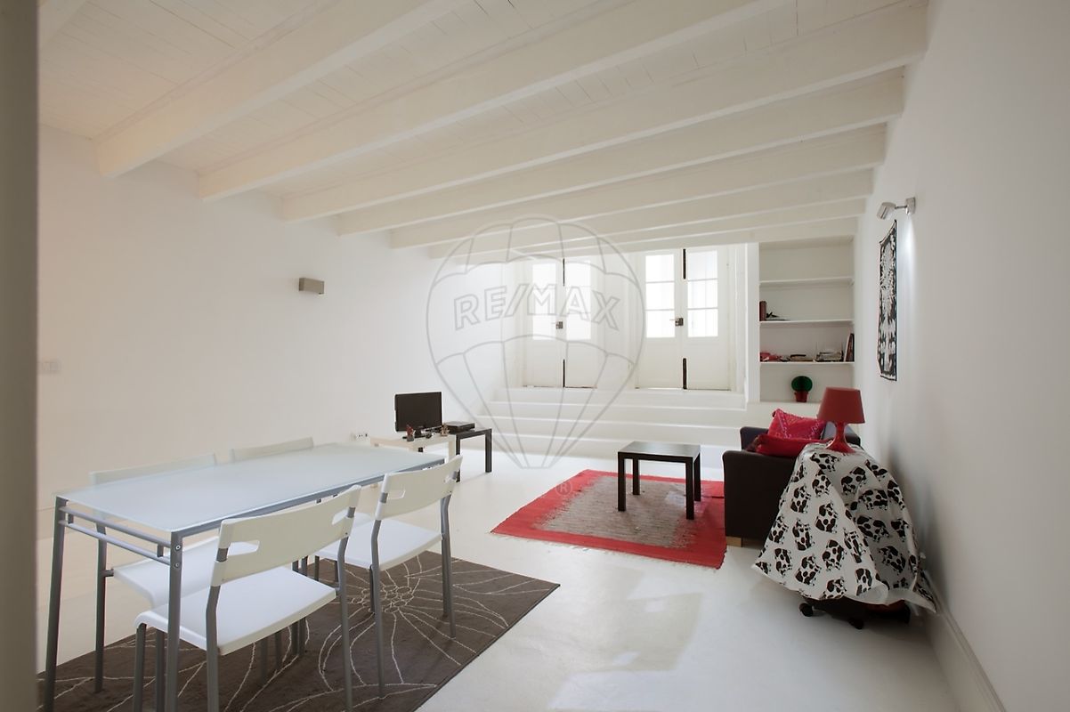 listing 121491735-53 picture-0