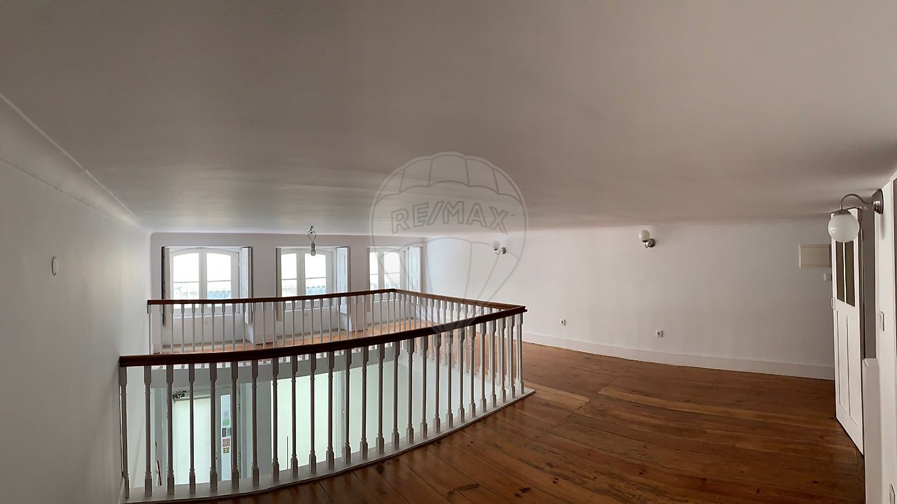 listing 121491735-53 picture-0