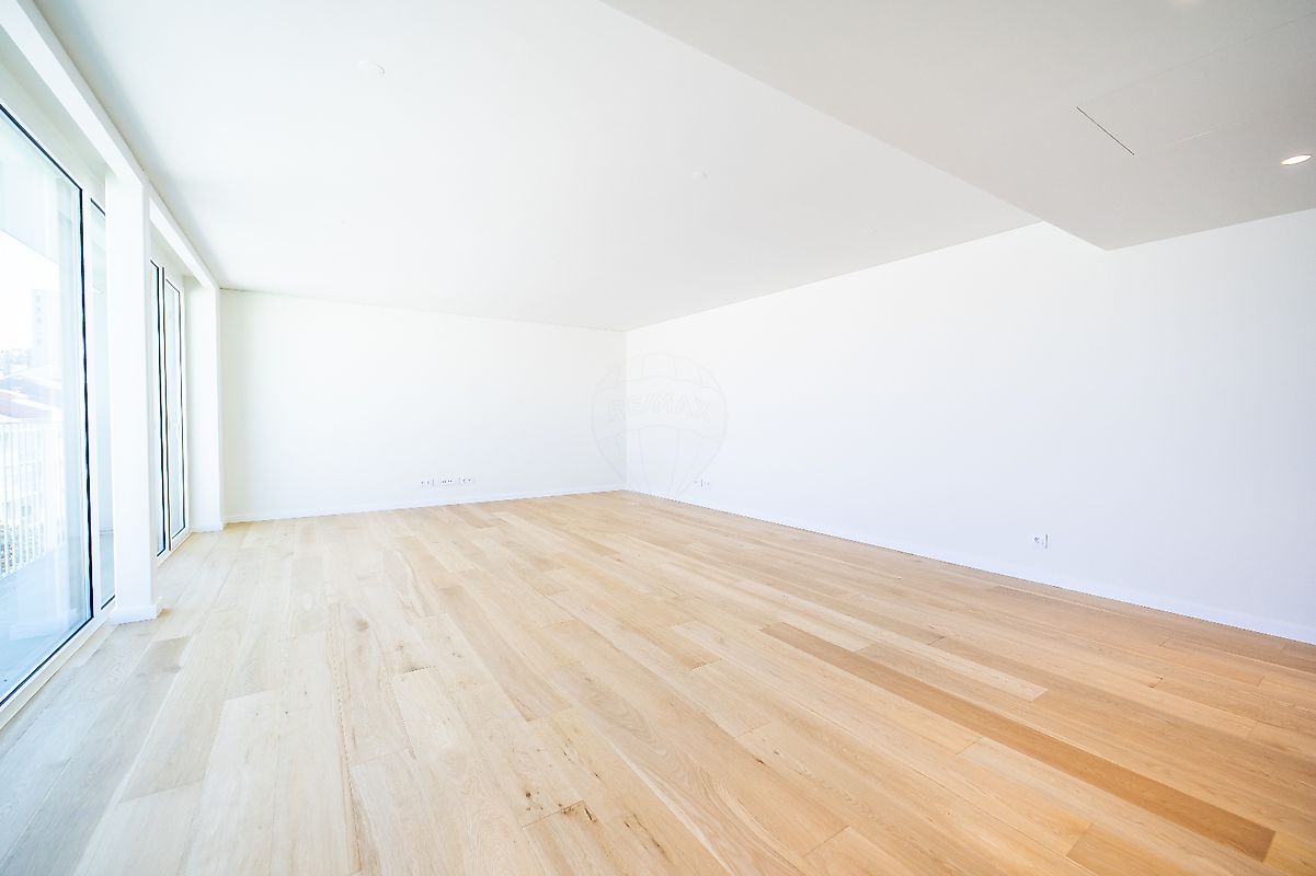 listing 121491394-207 picture-0