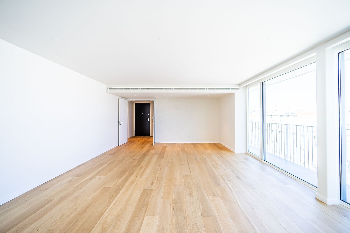 listing 121491394-207 picture-0