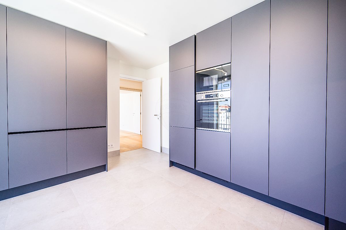 listing 121491394-207 picture-0