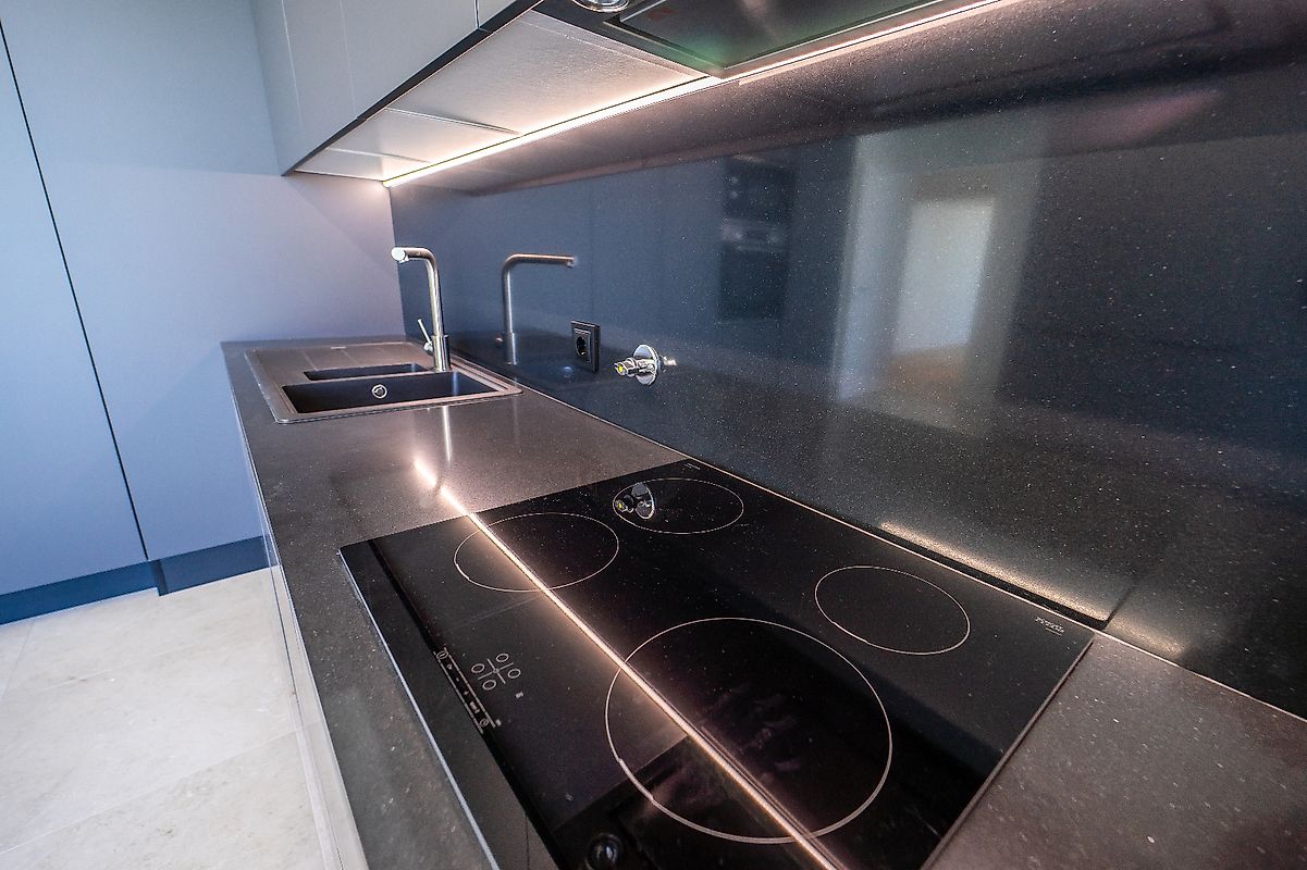 listing 121491394-207 picture-0