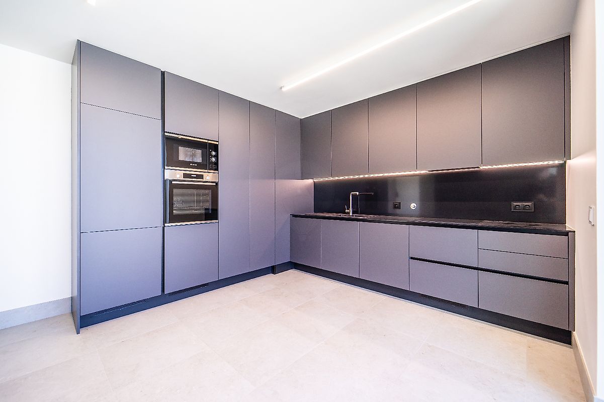 listing 121491394-207 picture-0