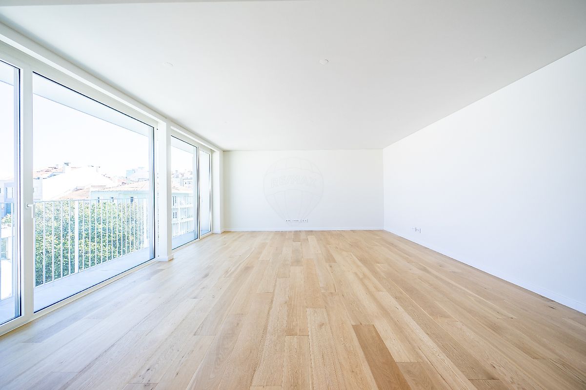 listing 121491394-207 picture-0