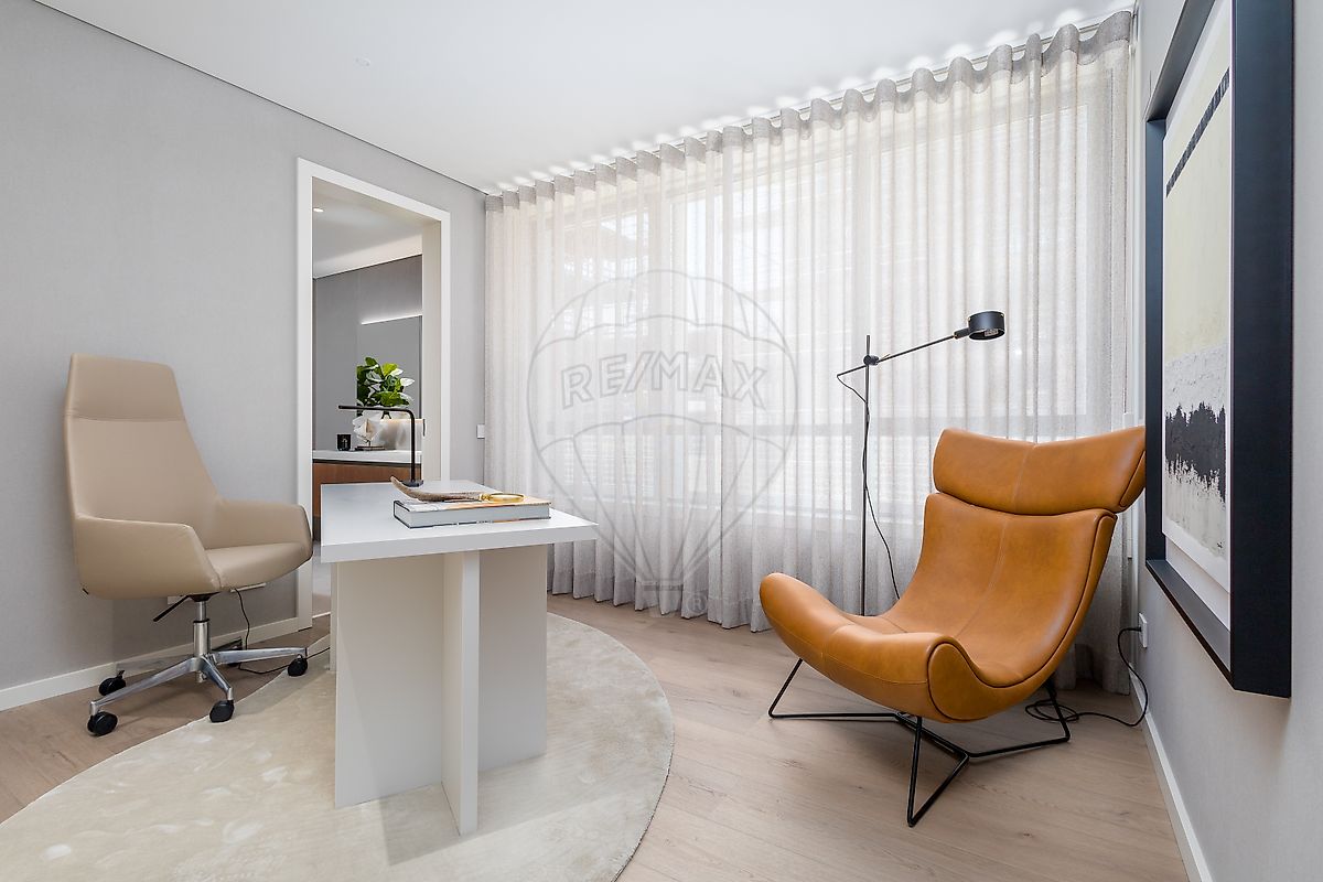 Apartamento T3 de luxo à venda em Braço de Prata