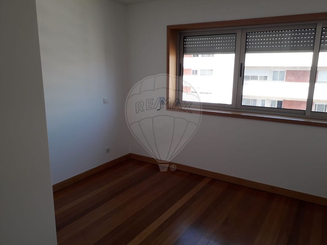 listing 121491883-20 picture-0