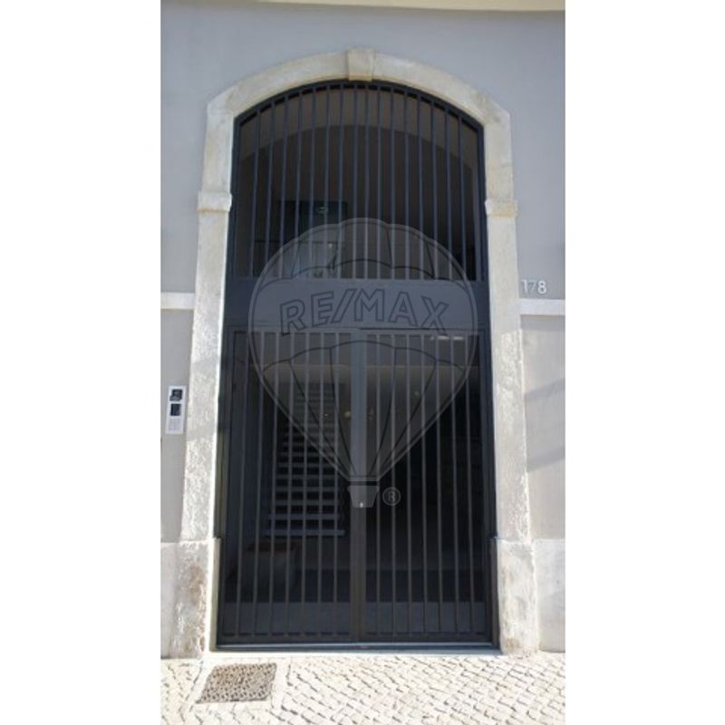 listing-picture-0
