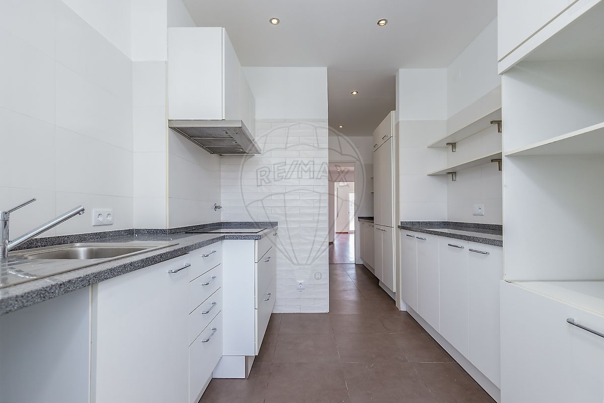 listing 121491508-122 picture-0