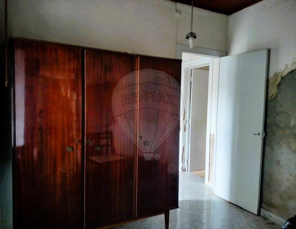 listing 121491860-129 picture-0