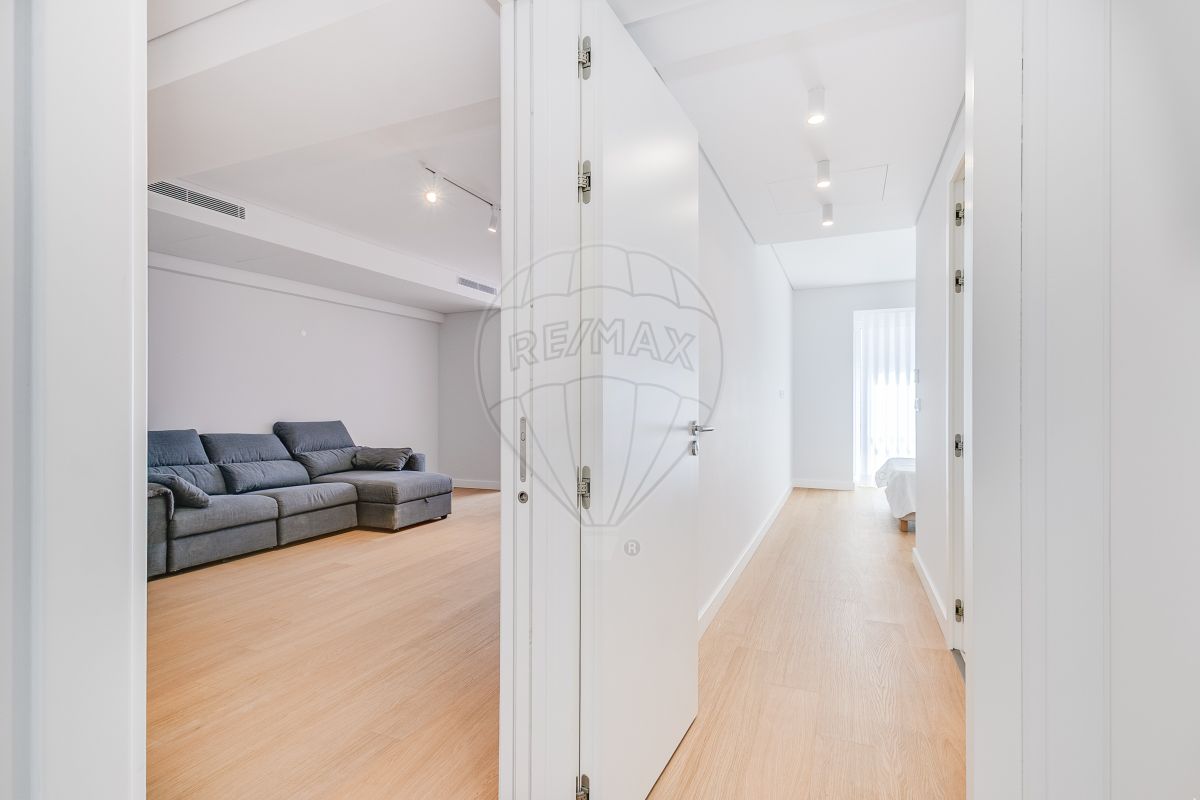 listing 121491669-87 picture-0