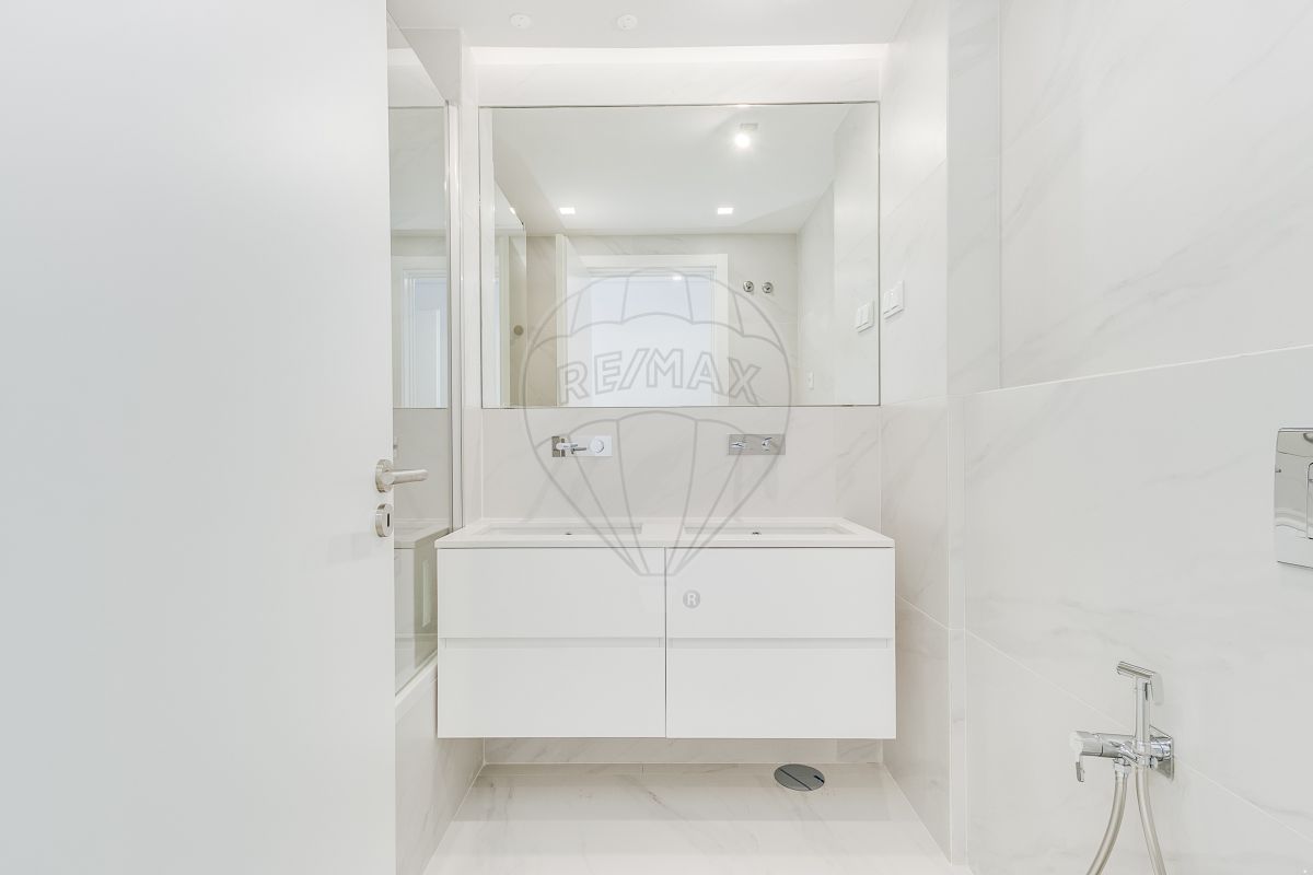 listing 121491669-87 picture-0