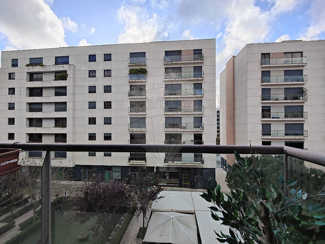 listing 121491815-60 picture-0
