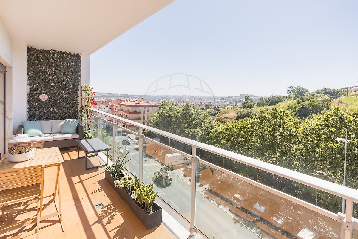 listing 121491740-38 picture-0