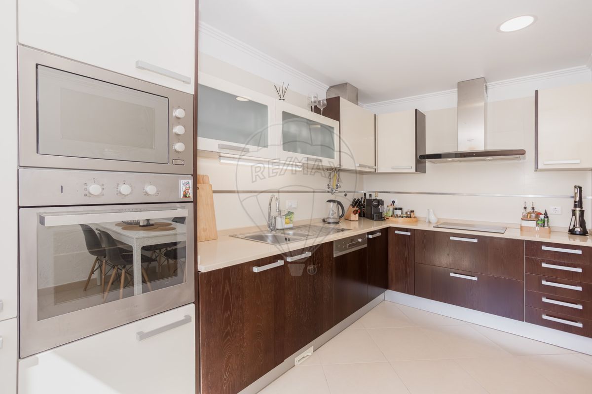 listing 121491740-38 picture-0