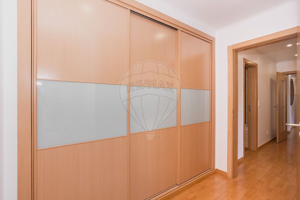 listing 121491740-38 picture-0
