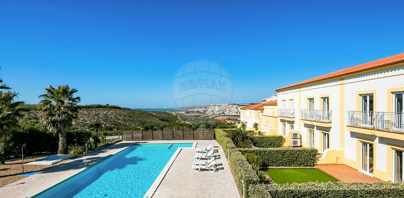 Moradia T3 à venda em Lourinhã