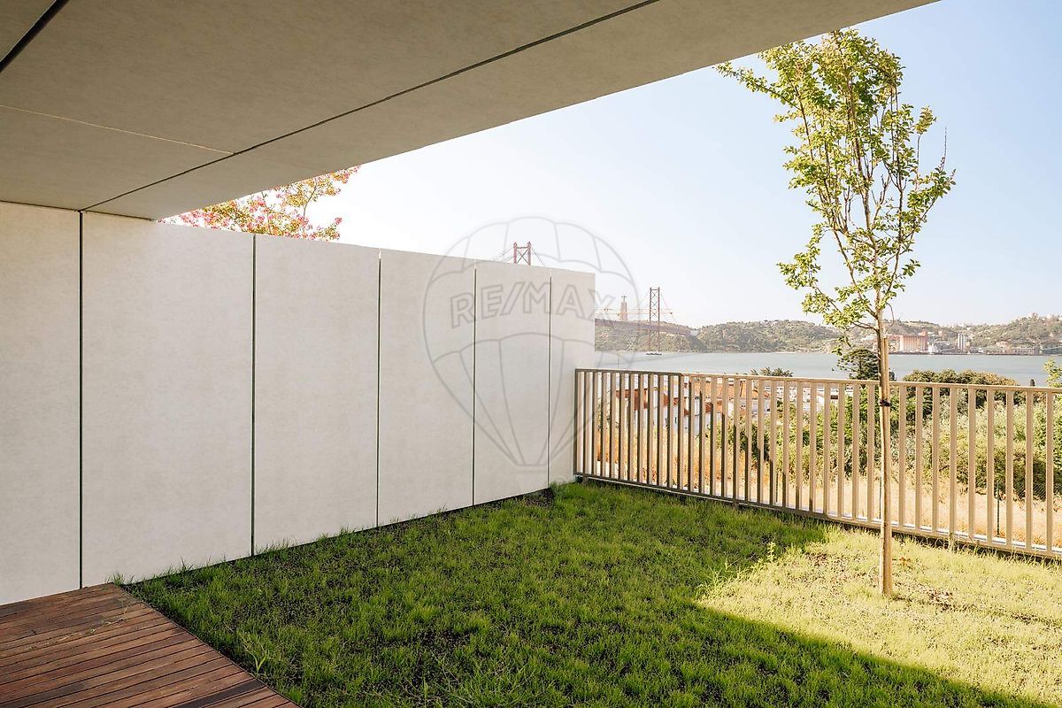 Moradia T4 à venda em Lisboa