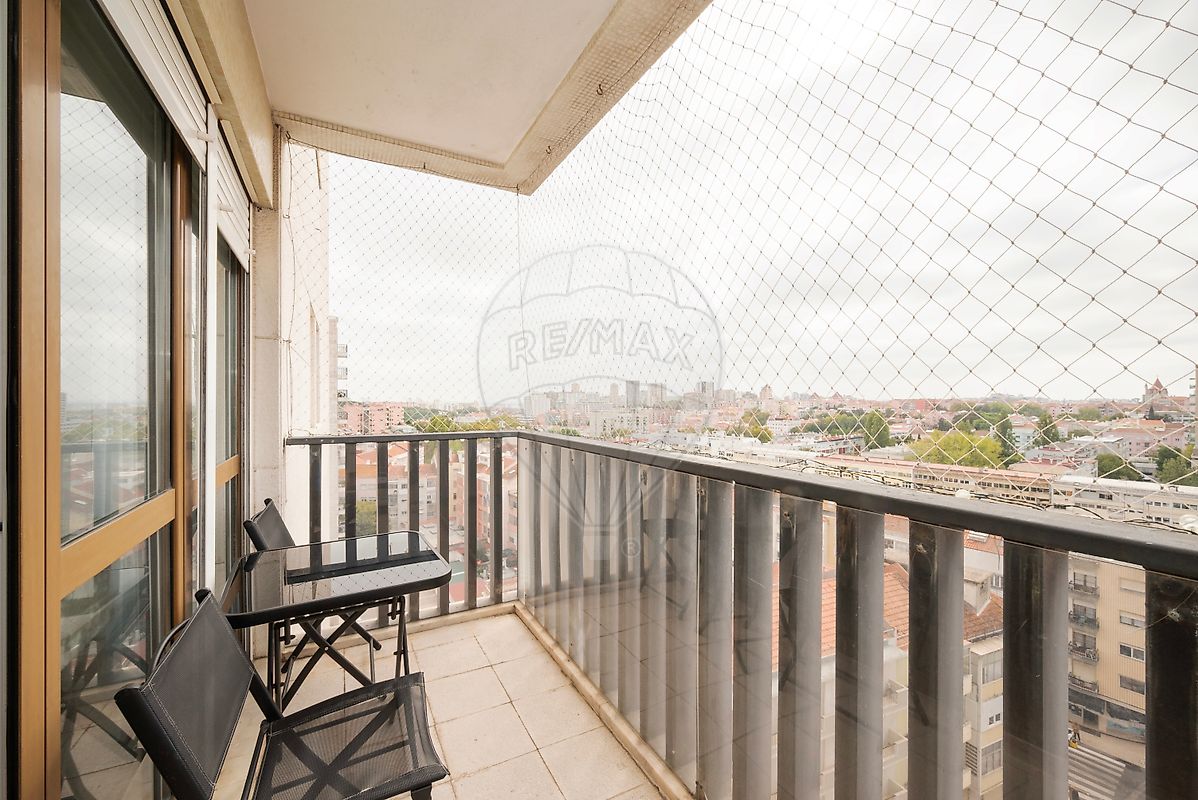 Apartamento T4 à venda em Lisboa