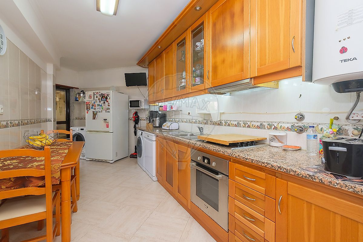 Apartamento T3 à venda em Sintra