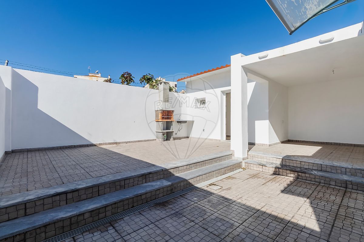 Moradia T2 à venda em Seixal