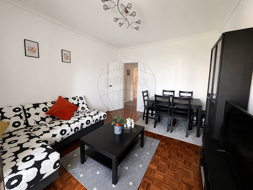 Apartamento T2 à venda em Oeiras