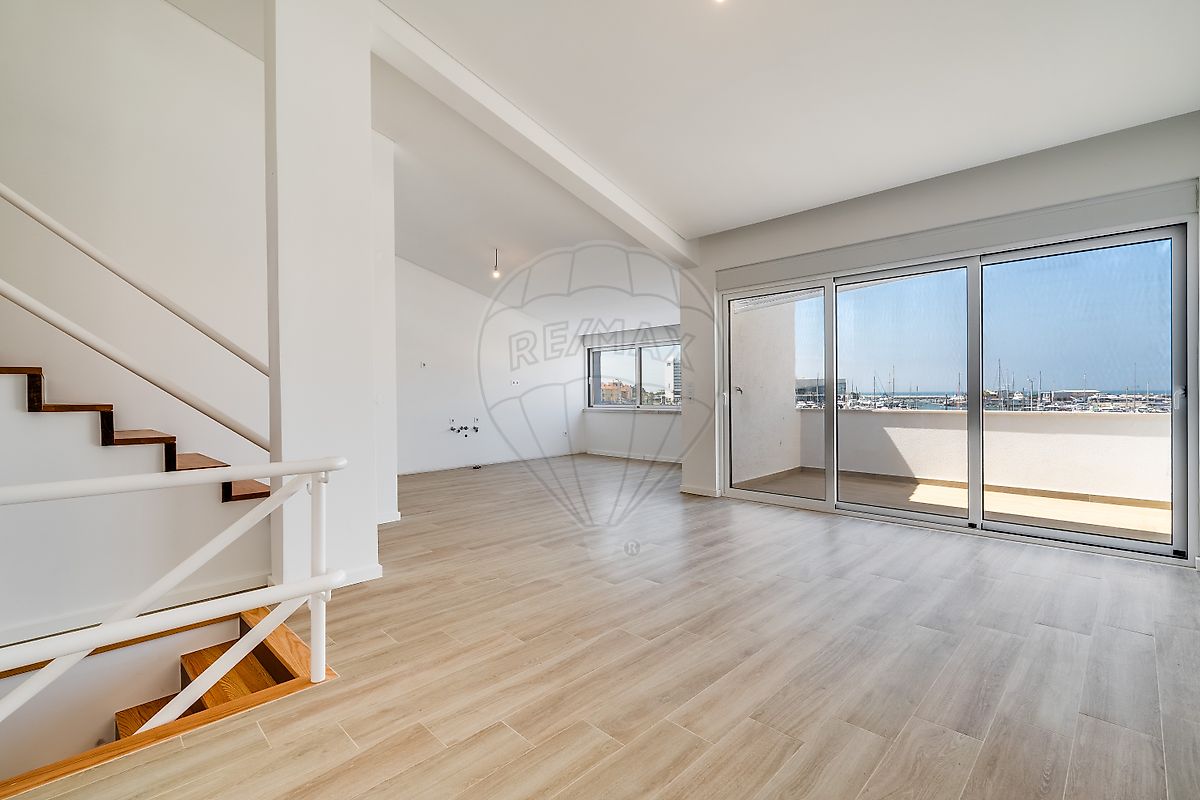 Apartamento T3 à venda em Loulé