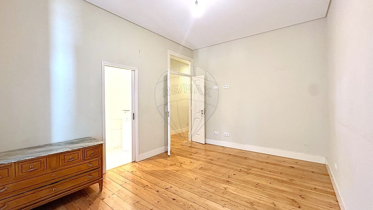 Apartamento T3 à venda em Santo António, Lisboa — foto 18