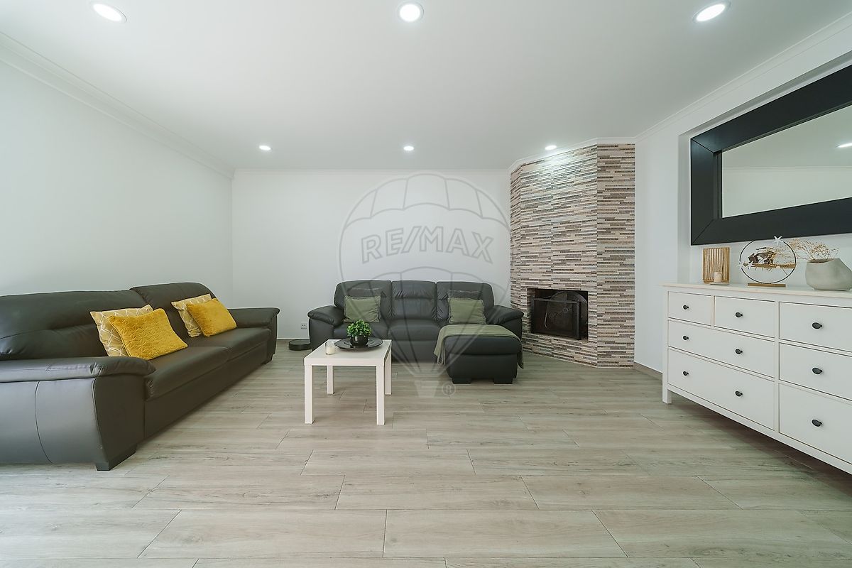 Apartamento T3 à venda em Sintra