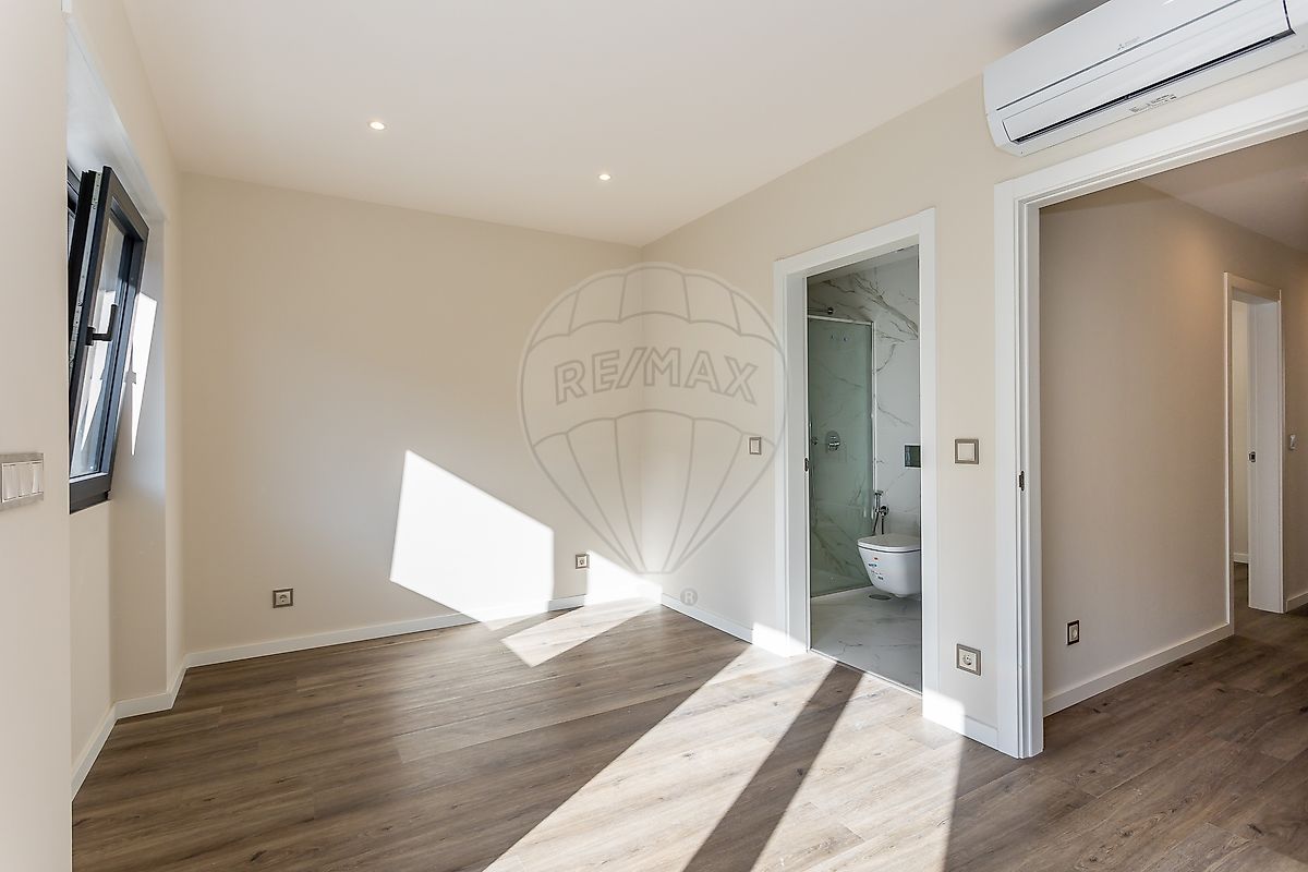 Apartamento T4 à venda em Almada, Cova da Piedade, Pragal e Cacilhas, Almada — foto 32