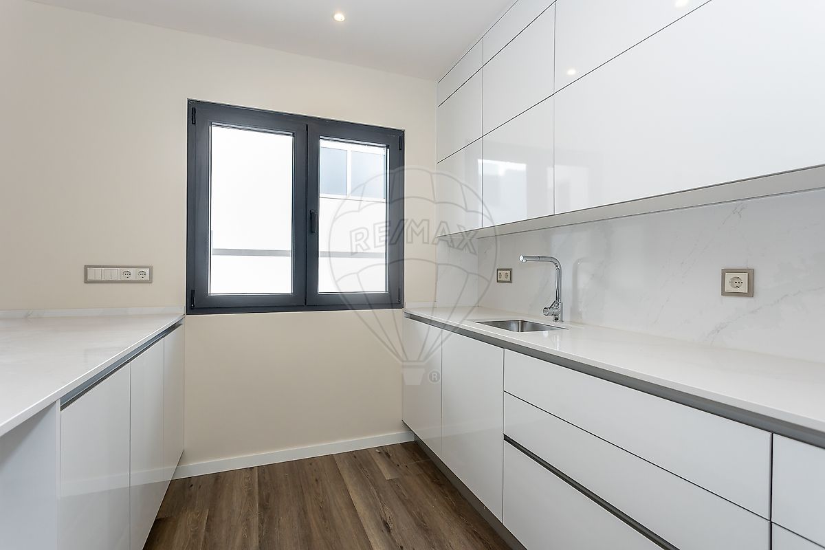 Apartamento T4 à venda em Almada, Cova da Piedade, Pragal e Cacilhas, Almada — foto 10
