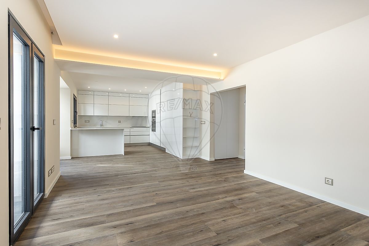 Apartamento T4 à venda em Almada, Cova da Piedade, Pragal e Cacilhas, Almada — foto 13