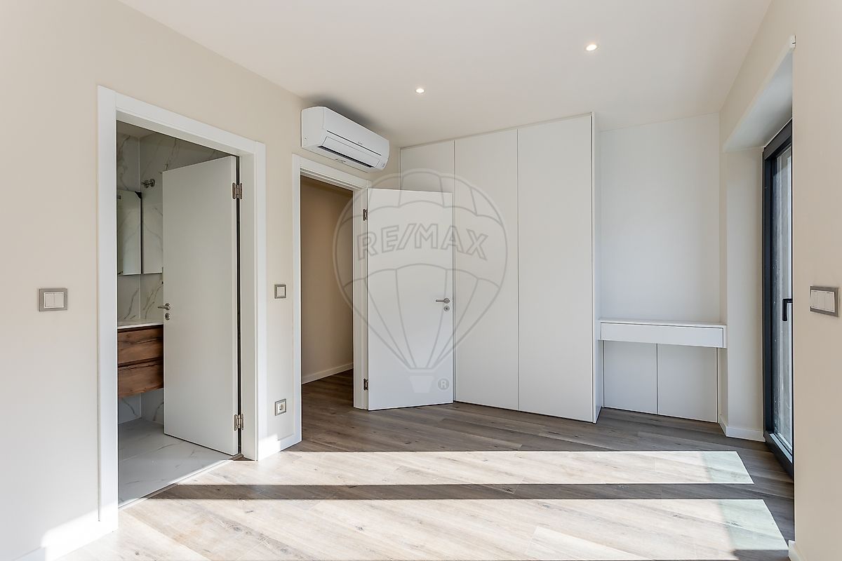 Apartamento T4 à venda em Almada, Cova da Piedade, Pragal e Cacilhas, Almada — foto 23