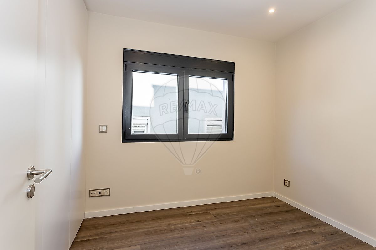 Apartamento T4 à venda em Almada, Cova da Piedade, Pragal e Cacilhas, Almada — foto 8