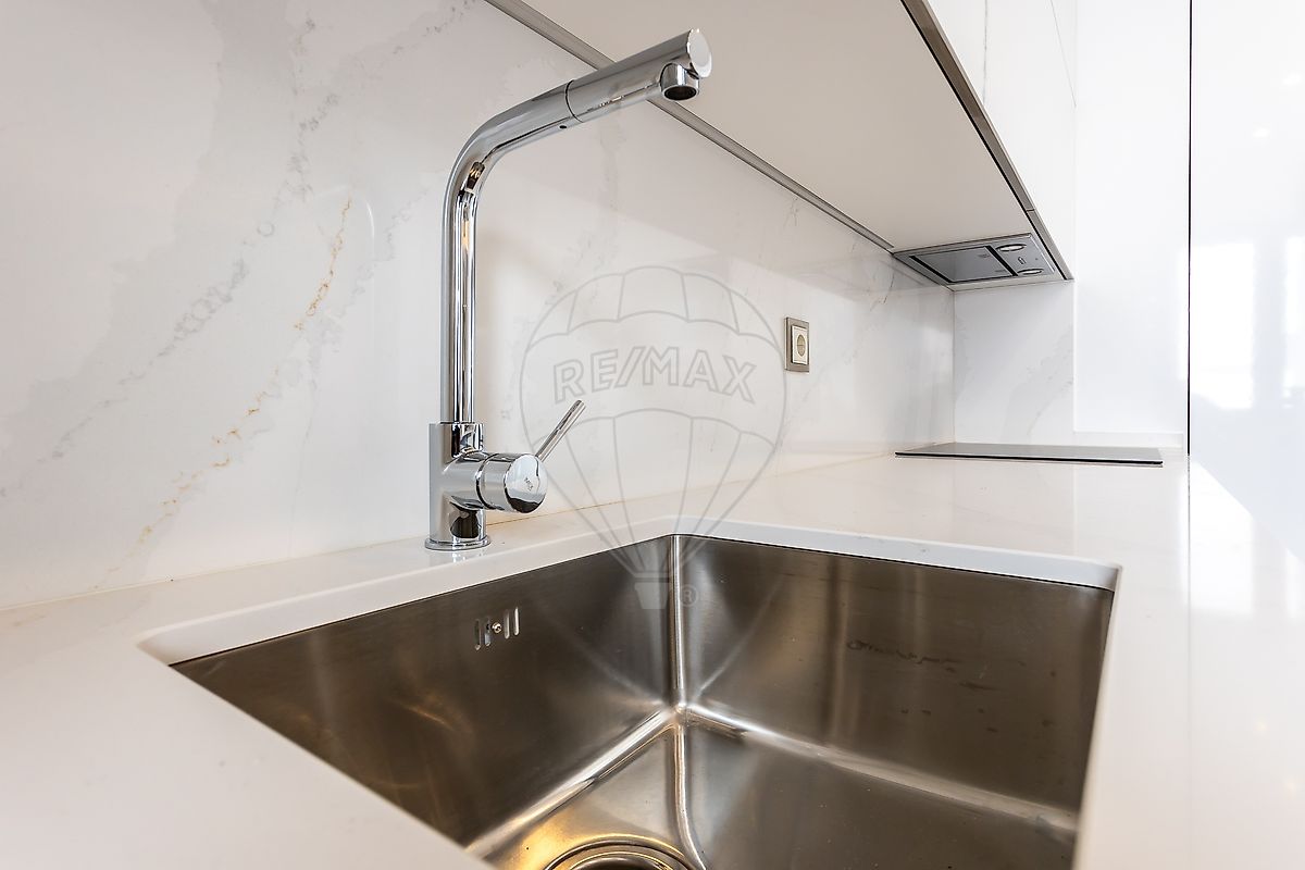 Apartamento T4 à venda em Almada, Cova da Piedade, Pragal e Cacilhas, Almada — foto 9
