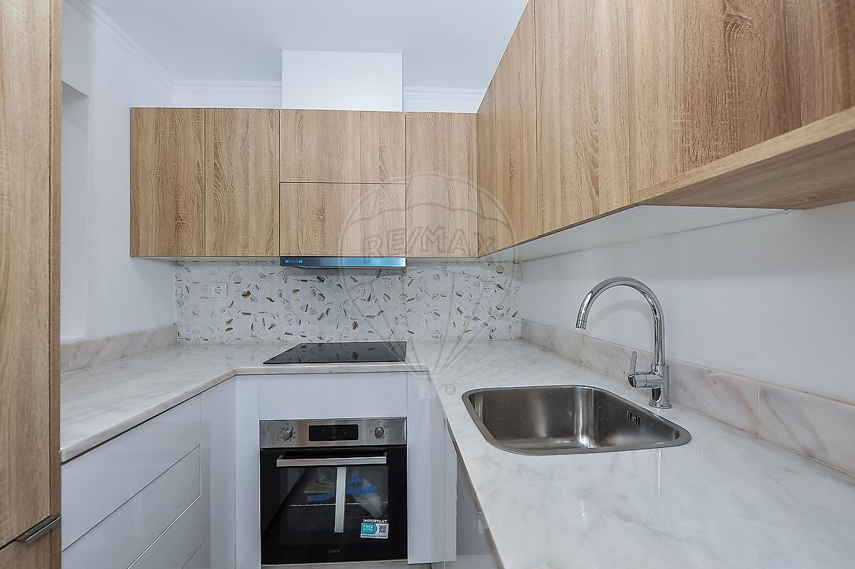 Apartamento T2 à venda em Santa Maria Maior, Lisboa — foto 14
