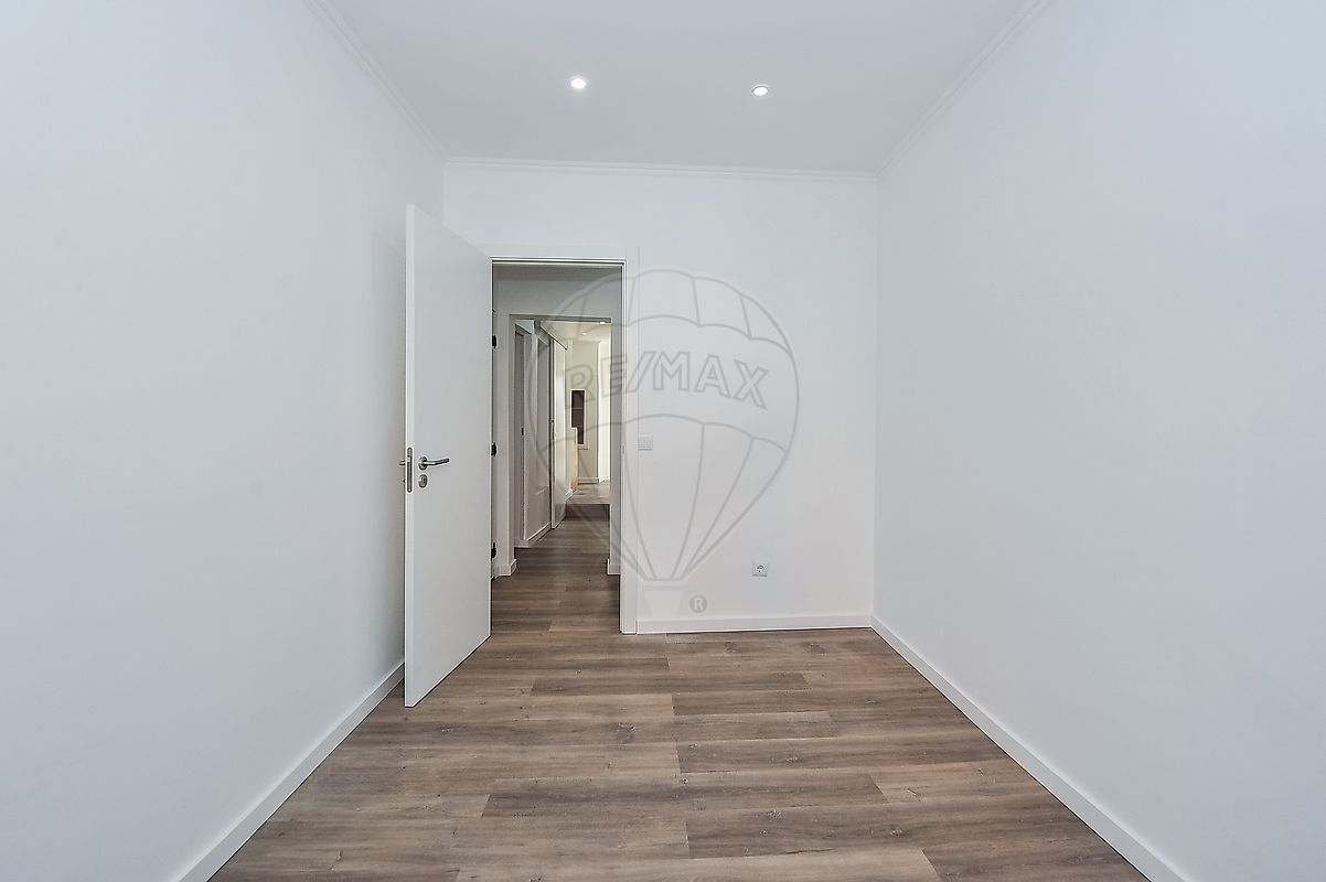 Apartamento T2 à venda em Santa Maria Maior, Lisboa — foto 8