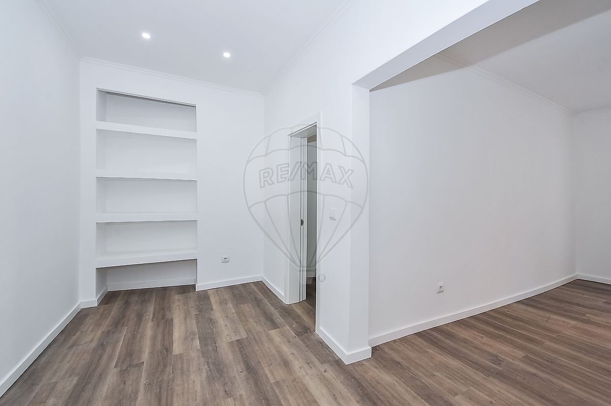 Apartamento T2 à venda em Santa Maria Maior, Lisboa — foto 15