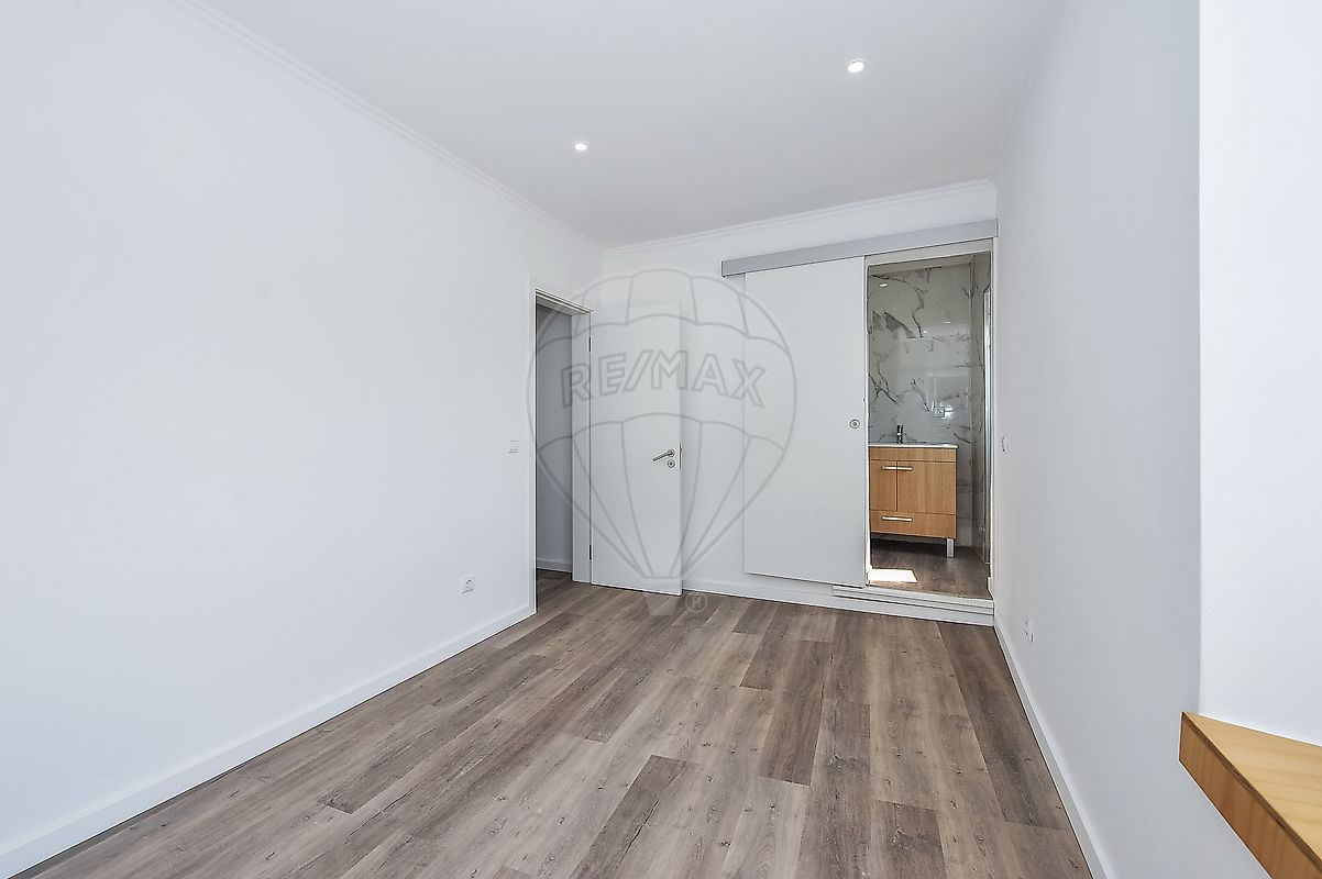 Apartamento T2 à venda em Santa Maria Maior, Lisboa — foto 21