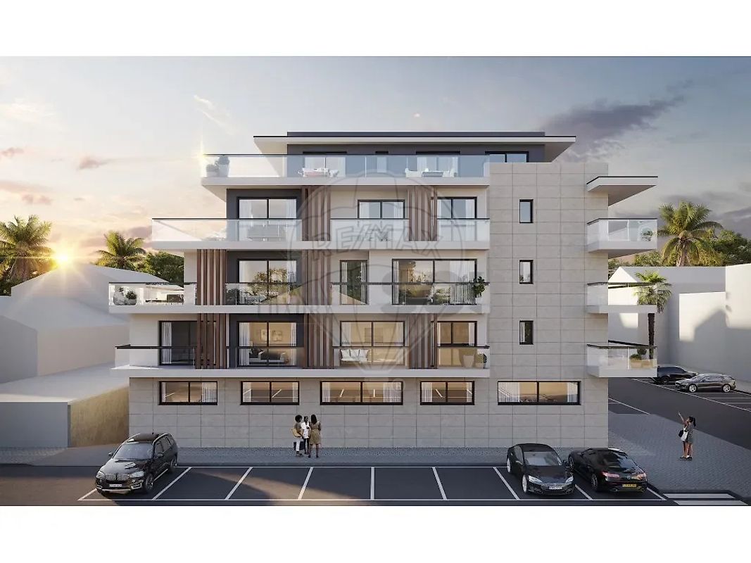 Apartamento T2 à venda em Almada