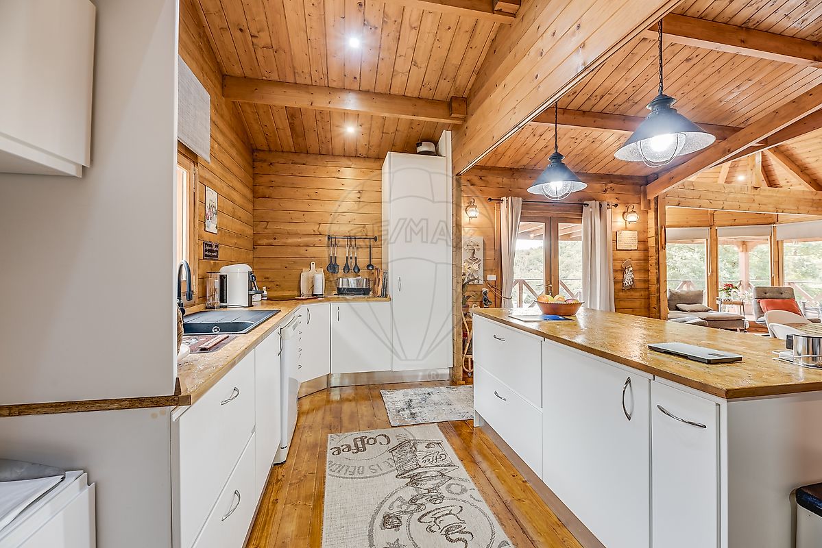listing 121511380-159 picture-0