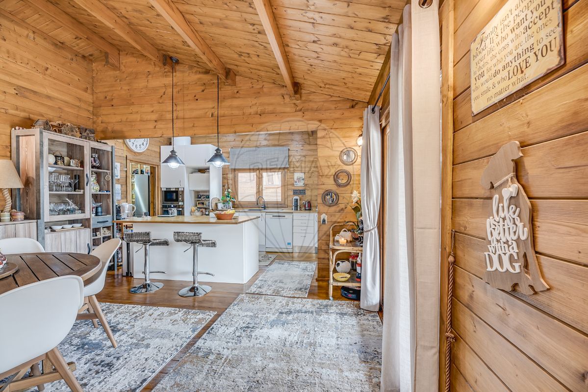 listing 121511380-159 picture-0