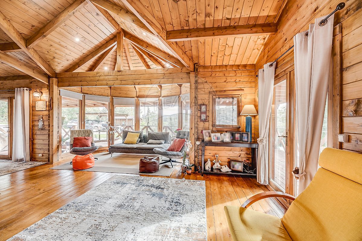 listing 121511380-159 picture-0