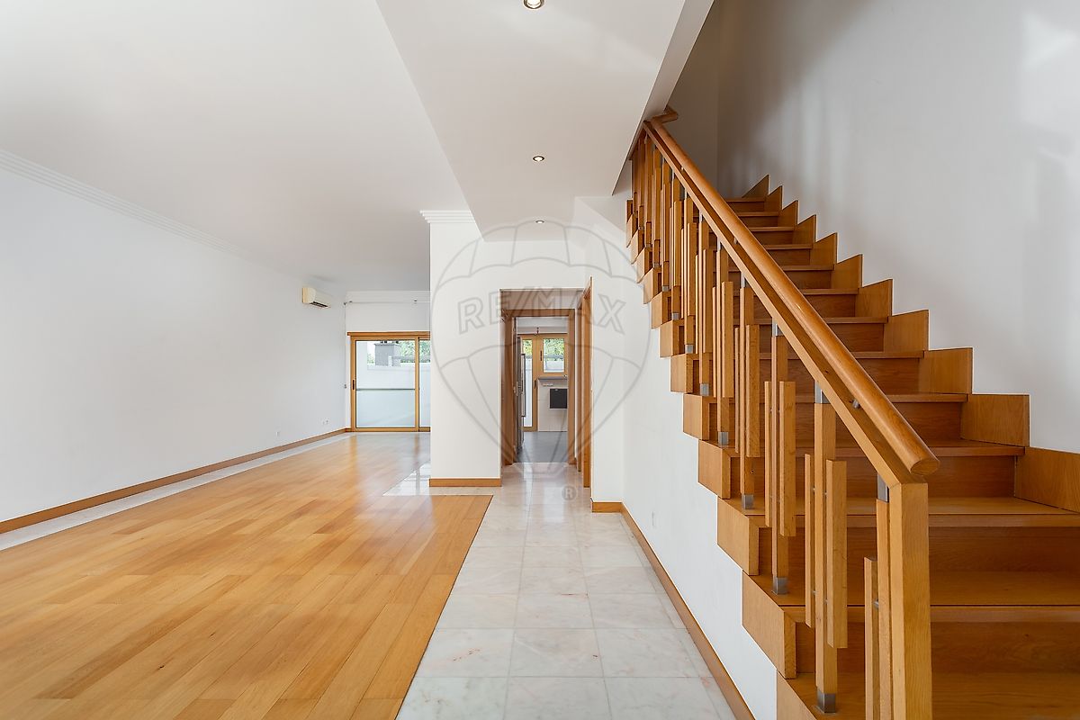 listing 121511119-165 picture-0