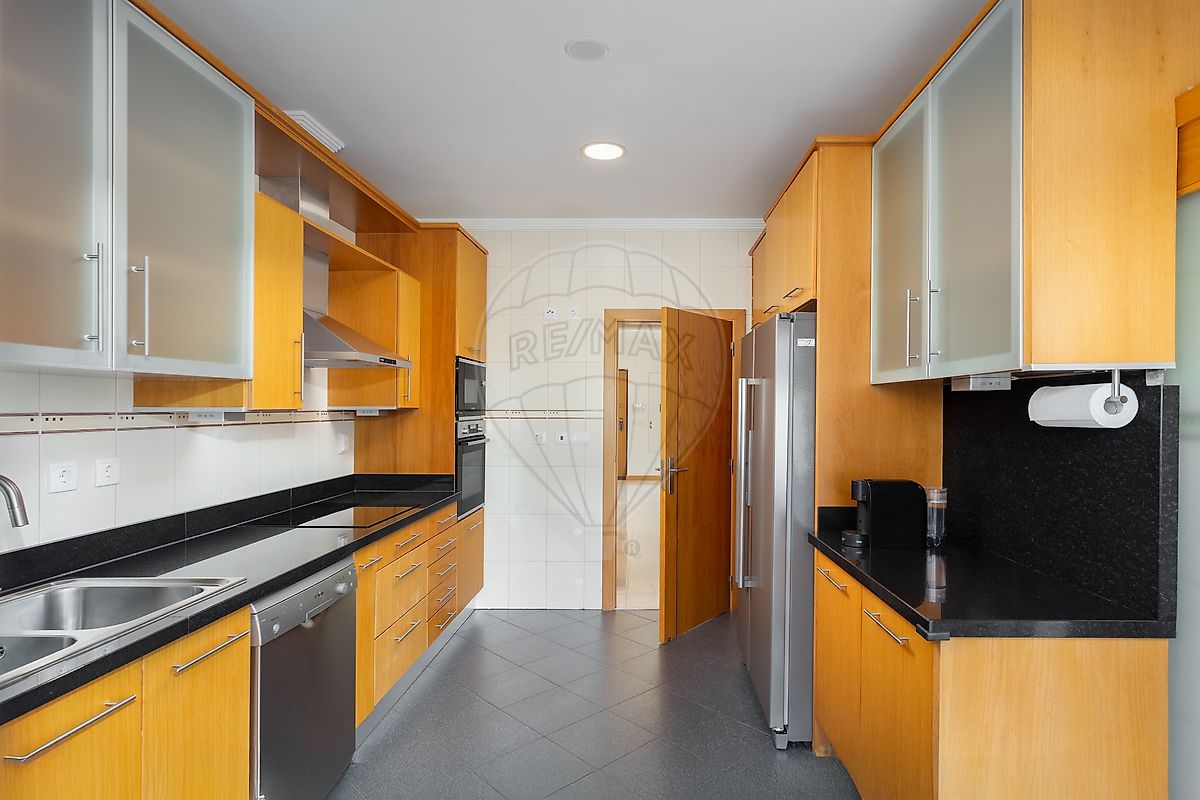 listing 121511119-165 picture-0