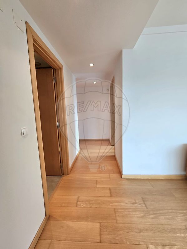 listing 121511515-16 picture-0
