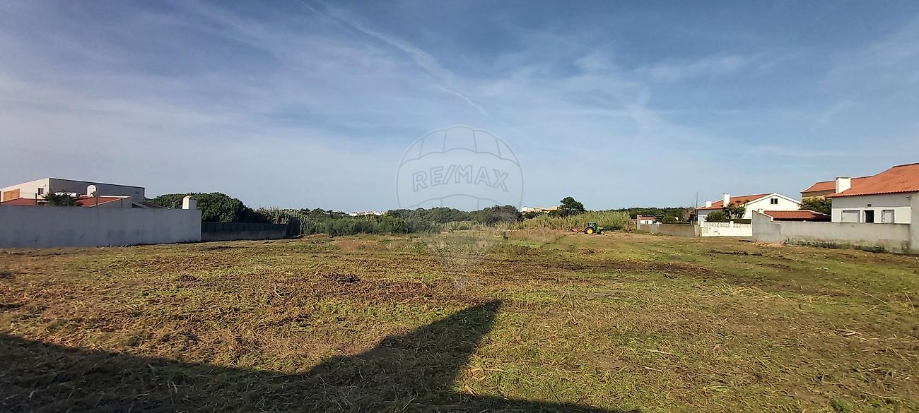 Terreno à venda em Torres Vedras