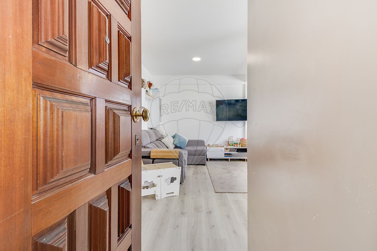 Apartamento T2 à venda em Odivelas