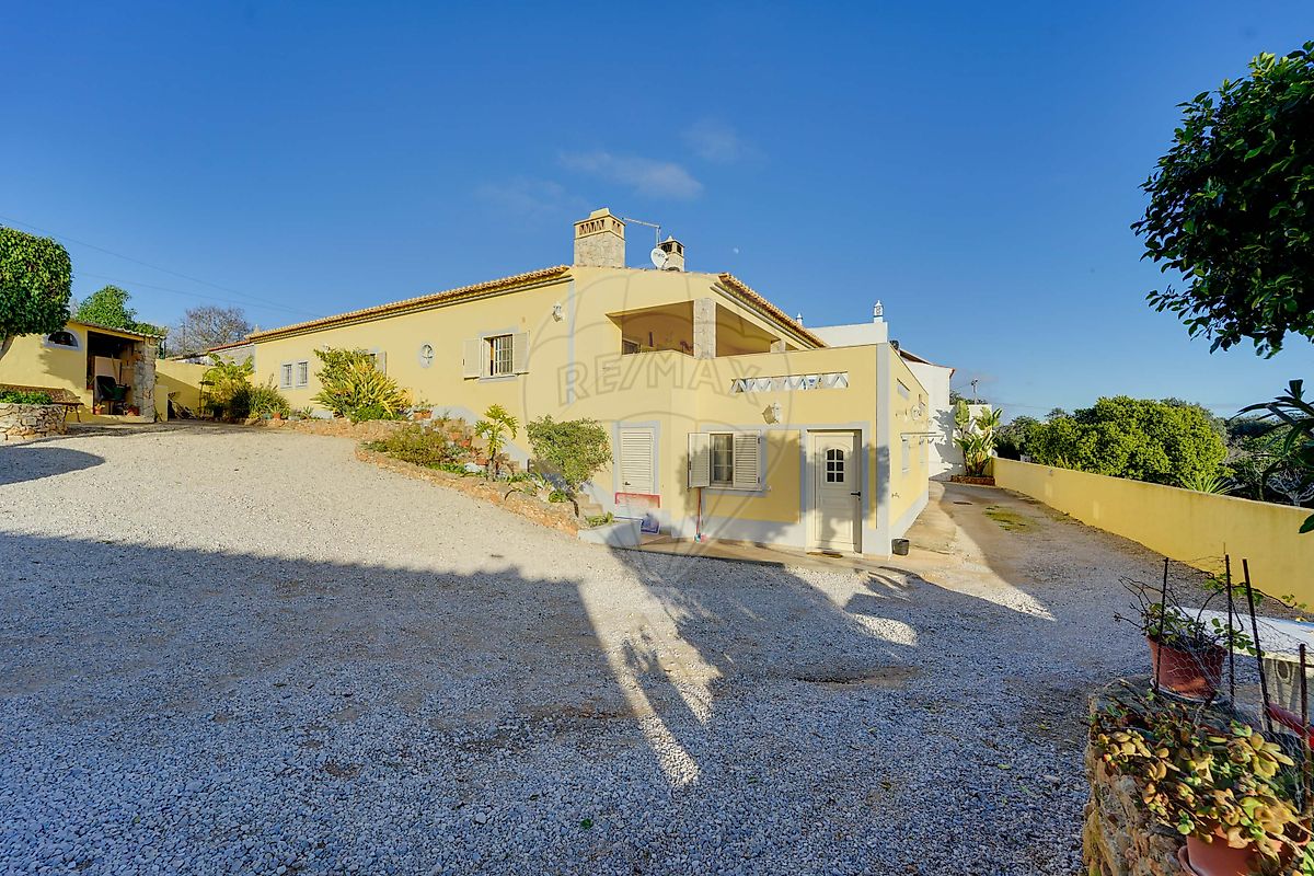 listing 121601208-57 picture-0