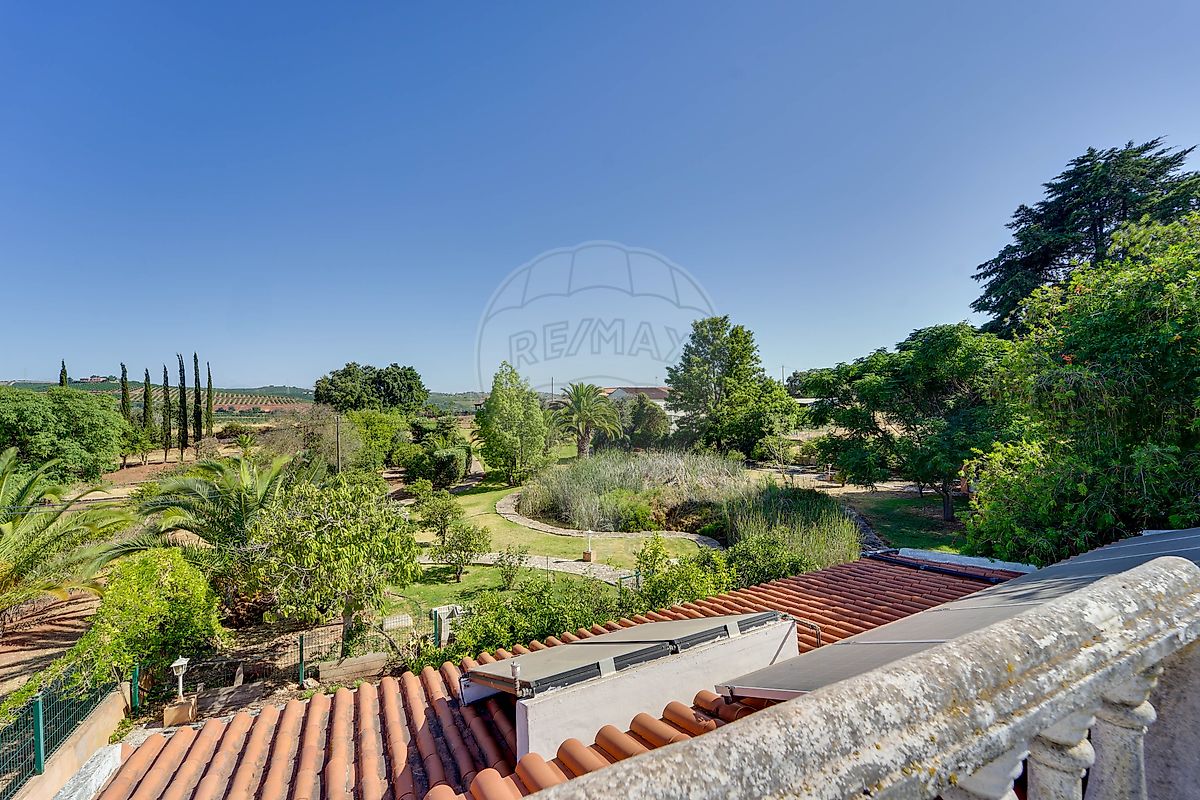 listing 121601119-210 picture-0